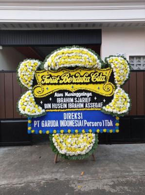 Papan Bunga Duka di Gunung Sahari Utara
